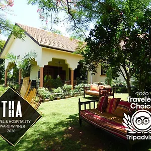 https://bluemonkey-guesthouse.about-kampalahotels.com